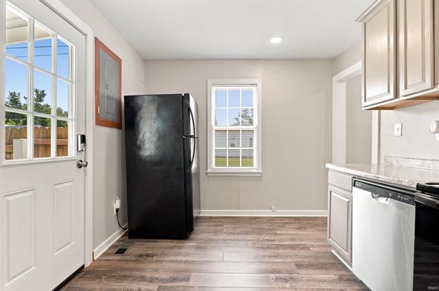 3205 N Twelfth Avenue, Evansville, IN 47720