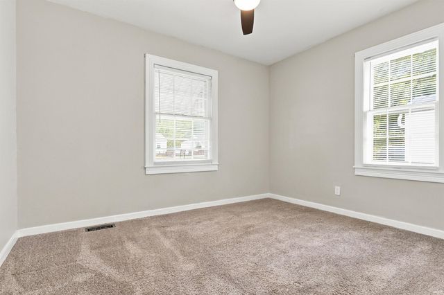 3205 N Twelfth Avenue, Evansville, IN 47720