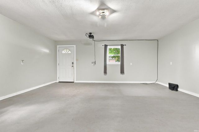 3205 N Twelfth Avenue, Evansville, IN 47720