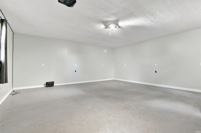 3205 N Twelfth Avenue, Evansville, IN 47720