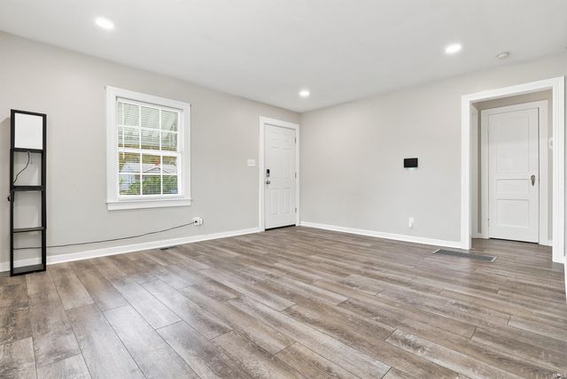 3205 N Twelfth Avenue, Evansville, IN 47720