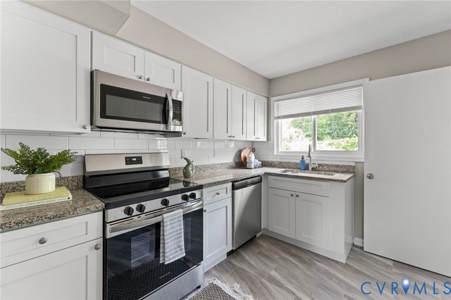 3007 Glenan Dr, Richmond, VA 23234