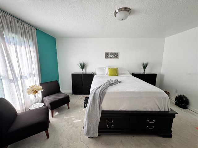 921 WYNNMERE WALK AVENUE, Ruskin, FL 33570