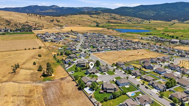 1031 S Kayla Ct, Greenacres, WA 99016