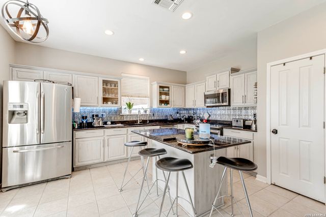 18815 Agincourt, San Antonio, TX 78258