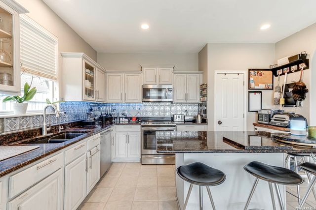 18815 Agincourt, San Antonio, TX 78258