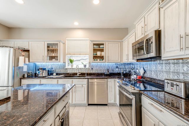 18815 Agincourt, San Antonio, TX 78258