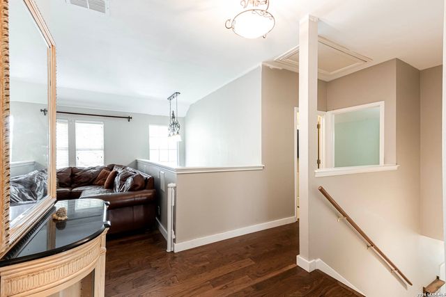 18815 Agincourt, San Antonio, TX 78258