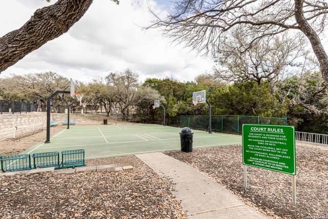 18815 Agincourt, San Antonio, TX 78258