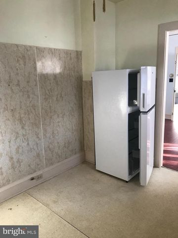 39 N PRINCE ST, Millersville, PA 17551