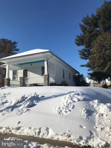 39 N PRINCE ST, Millersville, PA 17551