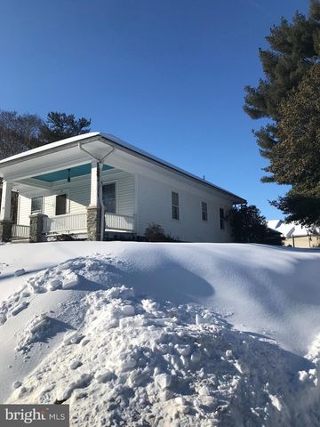 39 N PRINCE ST, Millersville, PA 17551