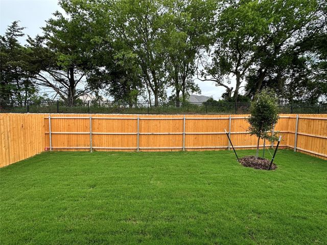 1429 Erie Drive, Sherman, TX 75090