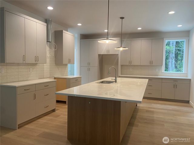 4164 Red Cedar Rd, Blaine, WA 98230