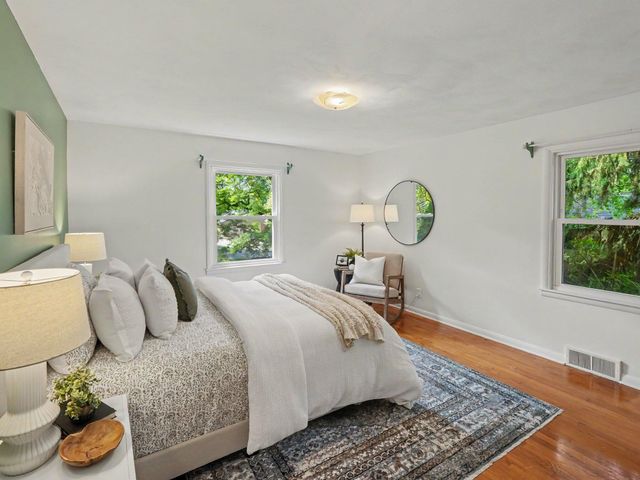 1000 Vesper Road, Ann Arbor, MI 48103