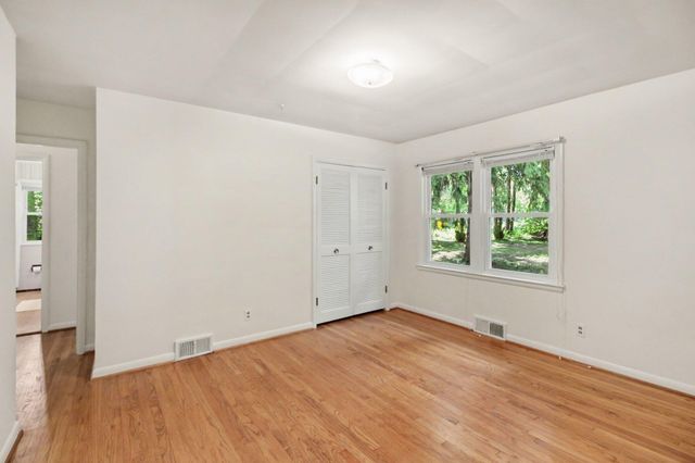 1000 Vesper Road, Ann Arbor, MI 48103