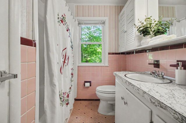 1000 Vesper Road, Ann Arbor, MI 48103