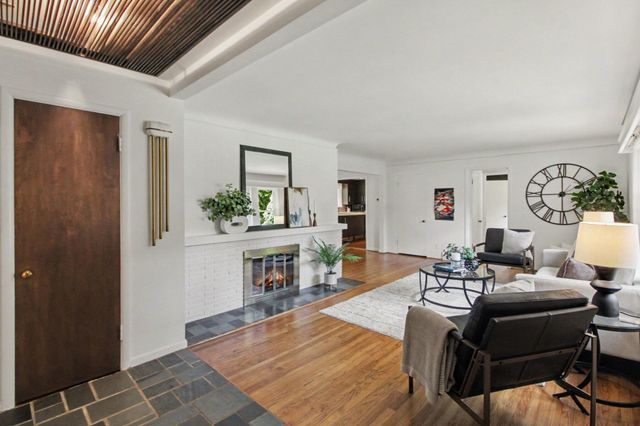 1000 Vesper Road, Ann Arbor, MI 48103