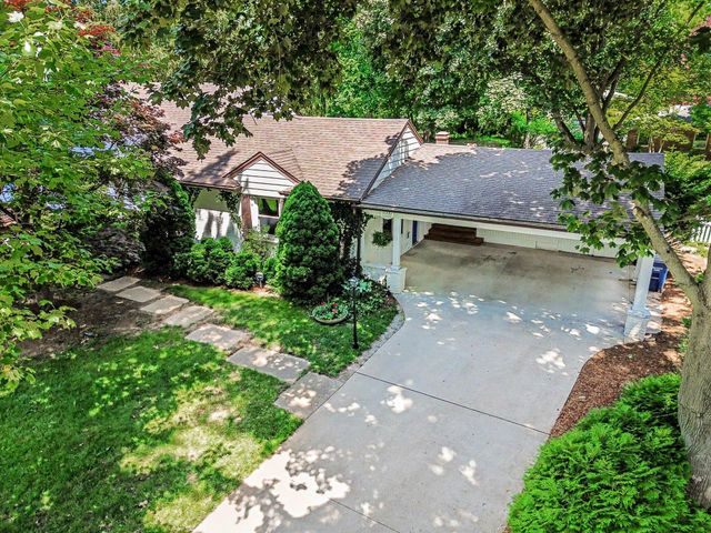 1000 Vesper Road, Ann Arbor, MI 48103