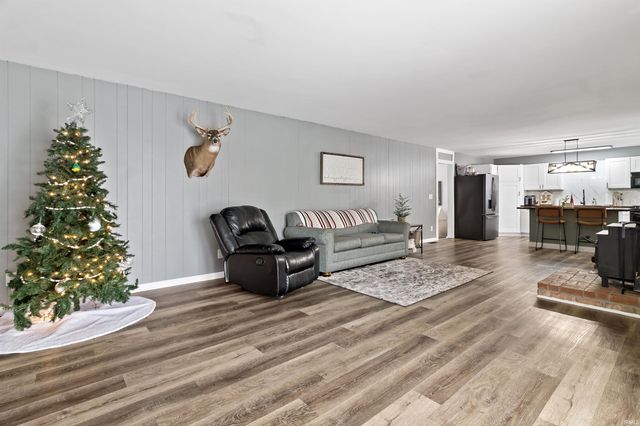 1060 W 406 S, Marion, IN 46953