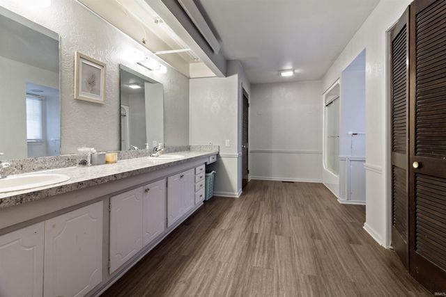 1060 W 406 S, Marion, IN 46953