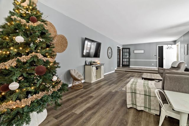 1060 W 406 S, Marion, IN 46953