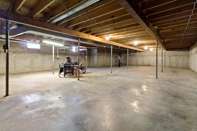 1060 W 406 S, Marion, IN 46953