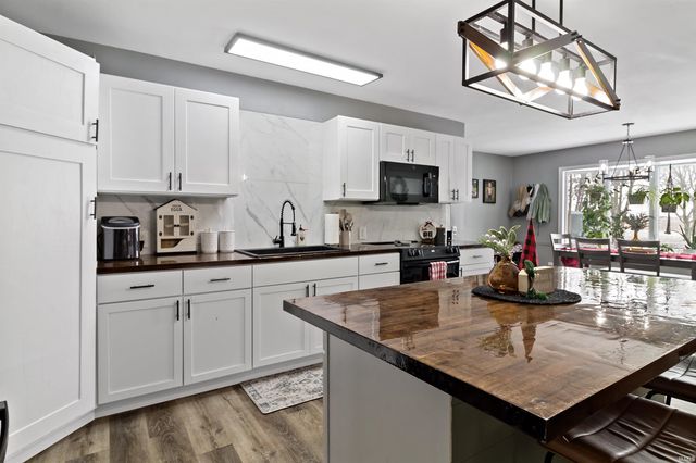 1060 W 406 S, Marion, IN 46953