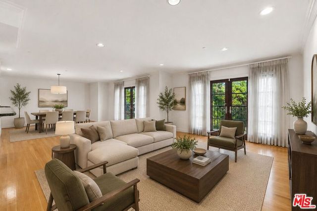 277 S Spalding Drive 203, Beverly Hills, CA 90212