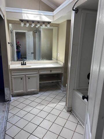 10127 Freedoms Way, Keithville, LA 71047