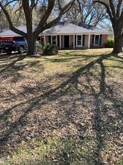 10127 Freedoms Way, Keithville, LA 71047