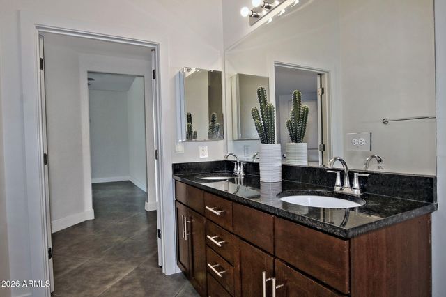 945 E PLAYA DEL NORTE Drive 2003, Tempe, AZ 85288