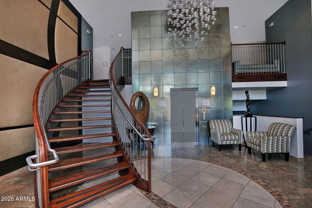 945 E PLAYA DEL NORTE Drive 2003, Tempe, AZ 85288