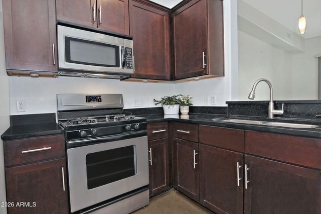 945 E PLAYA DEL NORTE Drive 2003, Tempe, AZ 85288