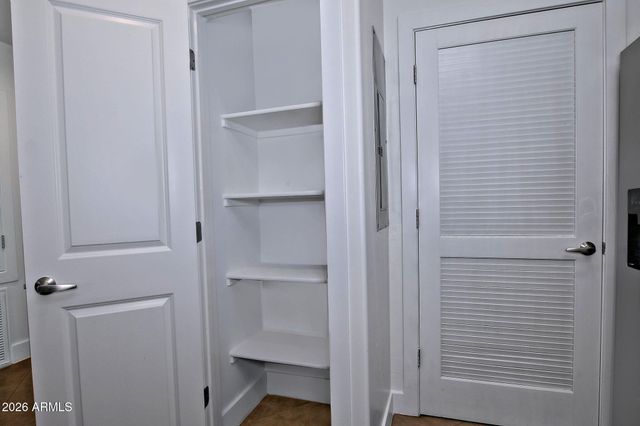 945 E PLAYA DEL NORTE Drive 2003, Tempe, AZ 85288