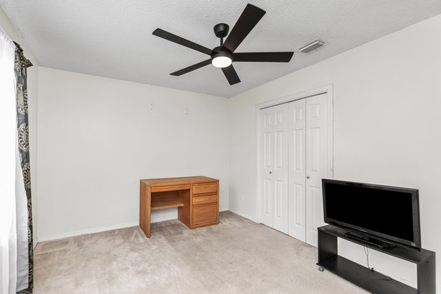 16 Cactus Road, Mary Esther, FL 32569
