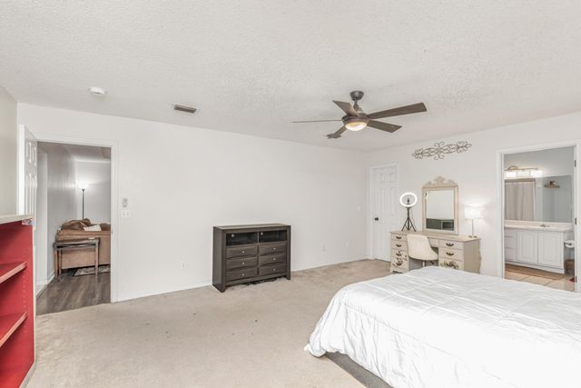 16 Cactus Road, Mary Esther, FL 32569