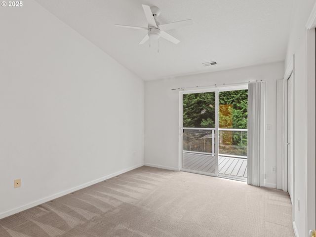 8721 Ne 17TH St, Vancouver, WA 98664