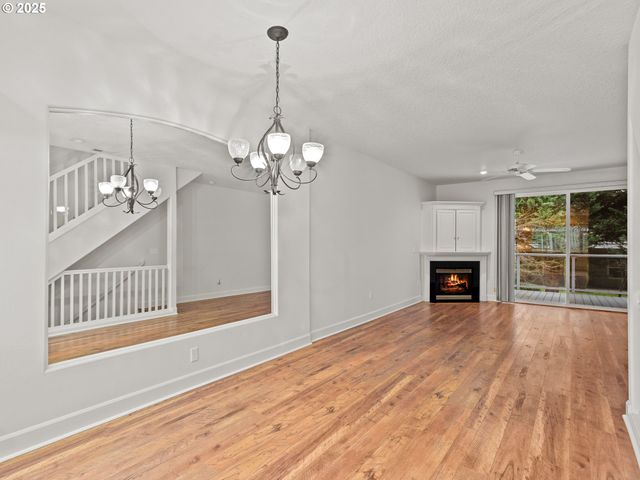 8721 Ne 17TH St, Vancouver, WA 98664