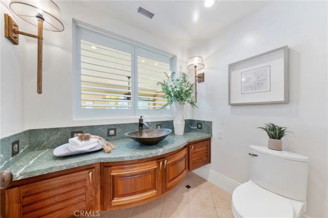 701 Bayside Drive, Newport Beach, CA 92660
