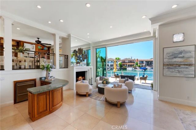701 Bayside Drive, Newport Beach, CA 92660
