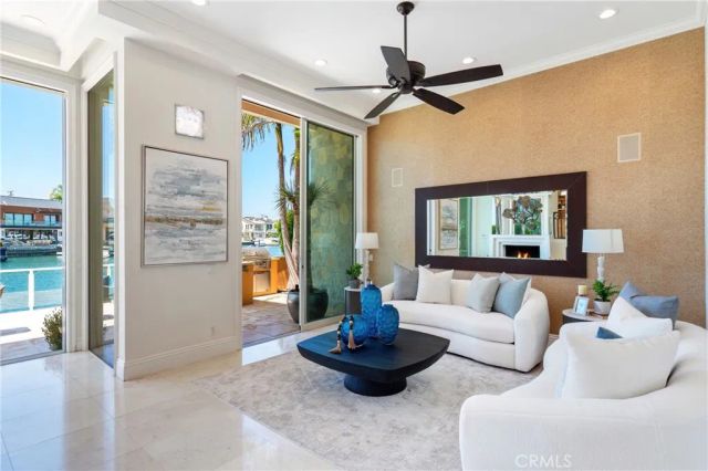 701 Bayside Drive, Newport Beach, CA 92660