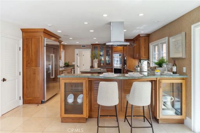 701 Bayside Drive, Newport Beach, CA 92660