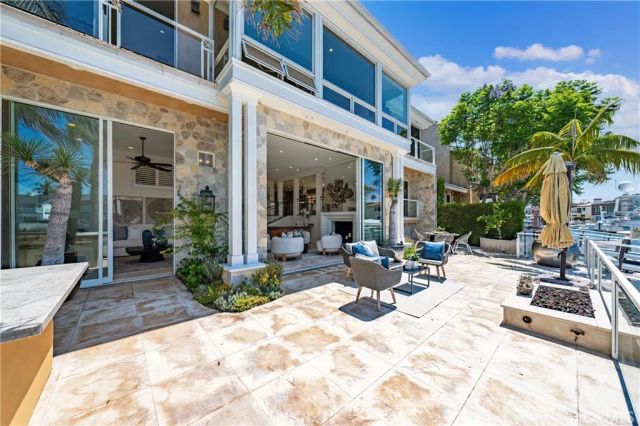701 Bayside Drive, Newport Beach, CA 92660