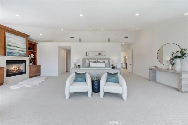 701 Bayside Drive, Newport Beach, CA 92660