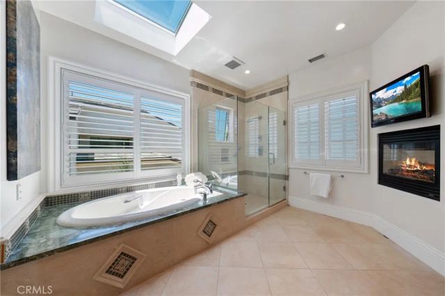 701 Bayside Drive, Newport Beach, CA 92660