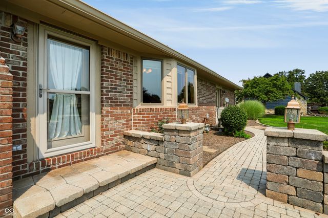 3603 Lakewood Drive, Greenfield, IN 46140
