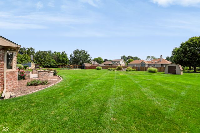 3603 Lakewood Drive, Greenfield, IN 46140