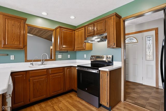 3603 Lakewood Drive, Greenfield, IN 46140