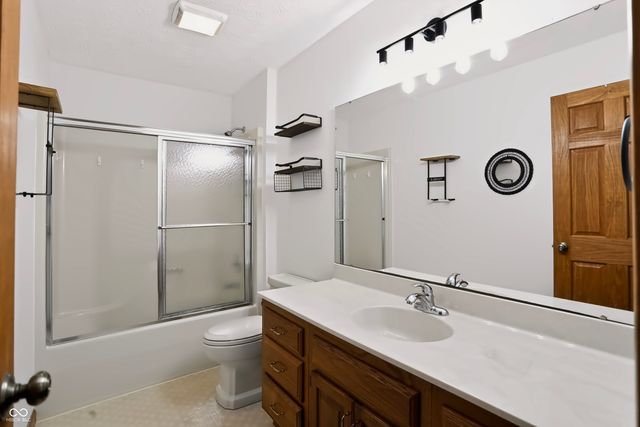 3603 Lakewood Drive, Greenfield, IN 46140